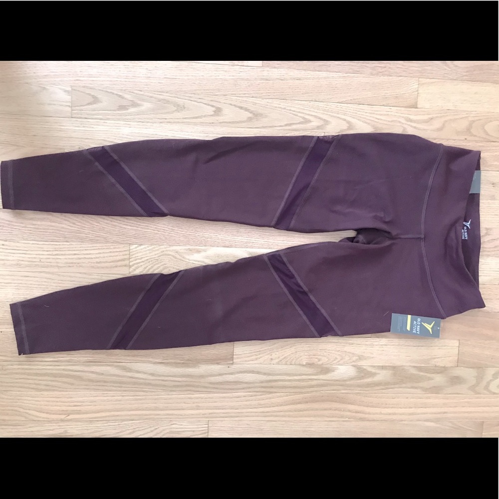 Old Navy mesh legging size small new SALE